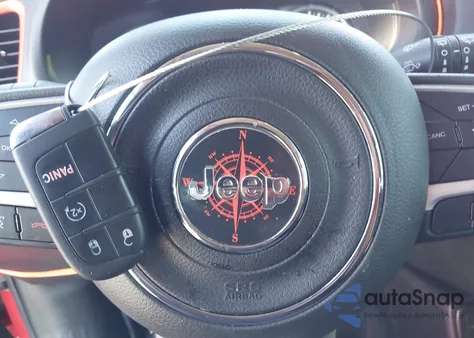 2019 Jeep Renegade Upland 4X4 from USA, damaged, VIN ZACNJBAB4KPK33405